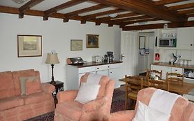 Middlehead Cottages