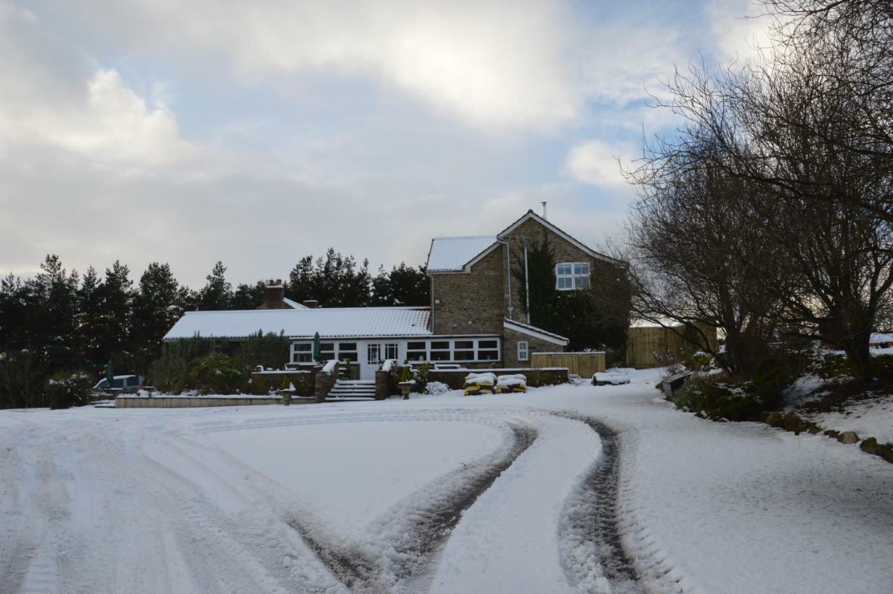 Middlehead Cottages Pickering Exterior photo